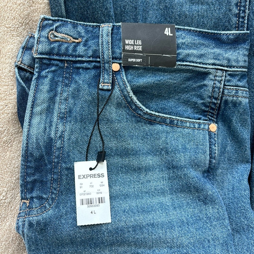 Express denim jeans